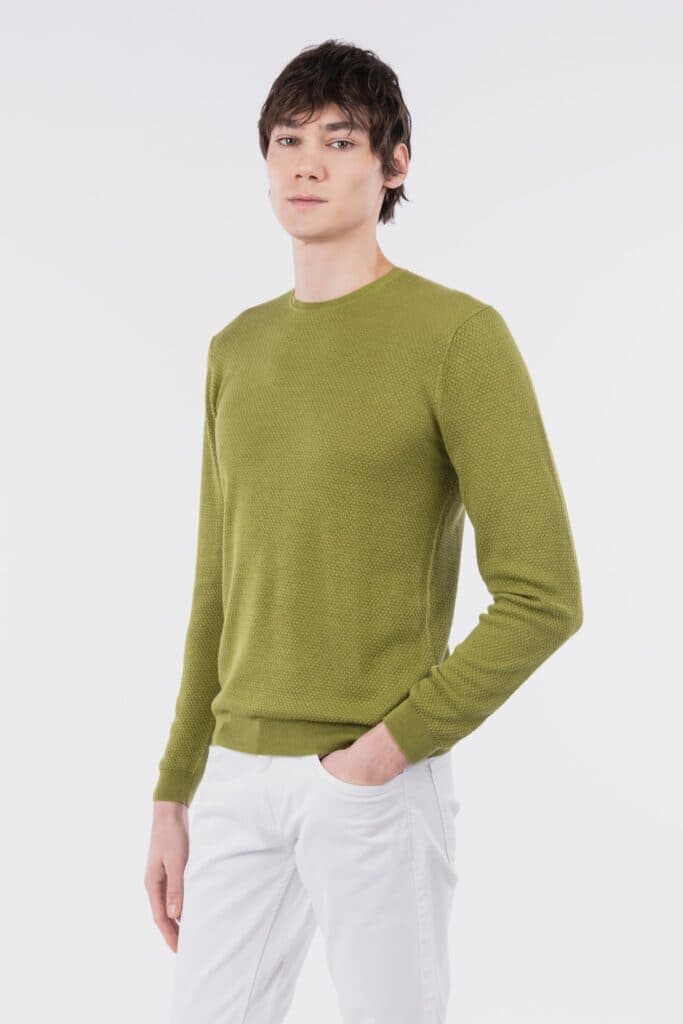 Patterned crew neck